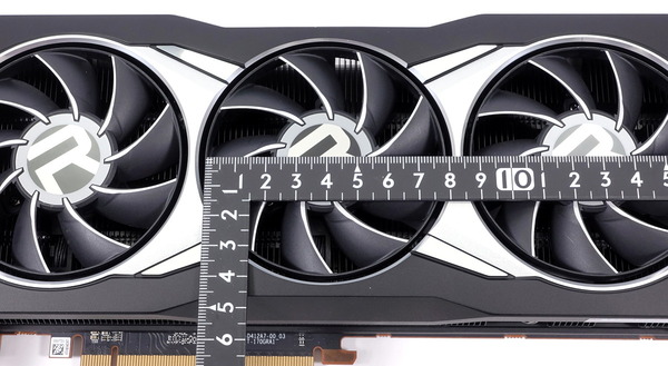 Radeon RX 6900 XT Reference review_06559_DxO