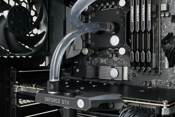 2_nvme_heatsink_nickel_installed