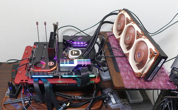 ASRock X570 Taichi Razer Edition review_06943_DxO
