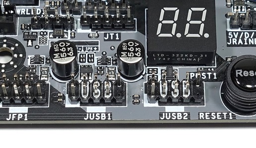 MSI MEG X399 CREATION review_01572_DxO