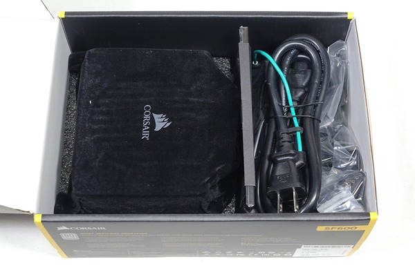 Corsair SF600 Platinum review_03315_DxO