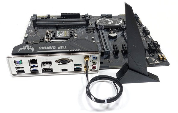 ASUS TUF H370-PRO GAMING (WI-FI) review_06005_DxO