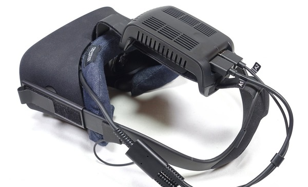 TPCAST Wireless Adapter for Oculus Rift review_03726