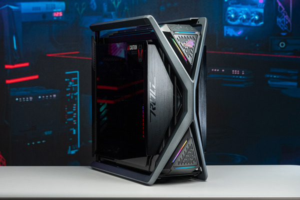 ASUS ROG Hyperion GR701_img