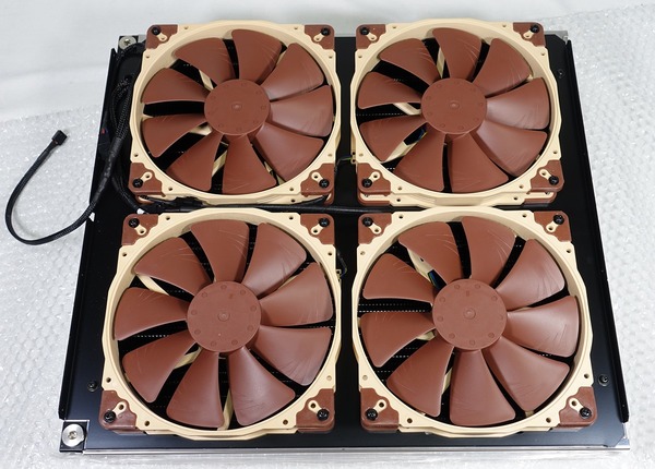 MO-RA3 420 PRO＆Noctua NF-A20 PWM_00678
