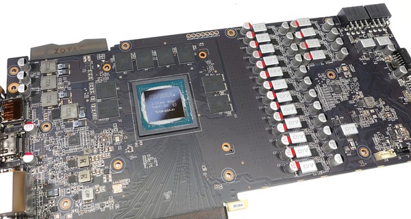 ZOTAC GAMING GeForce RTX 2080 AMP Extreme review_03916_DxO