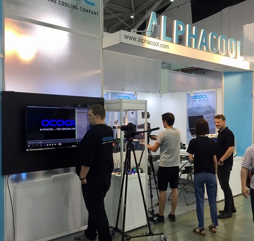 Alphacoolbooth1