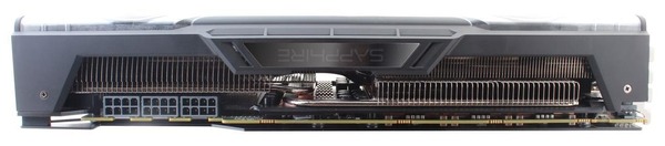 SAPPHIRE NITRO+ RADEON RX VEGA 64 8G HBM2 (5)