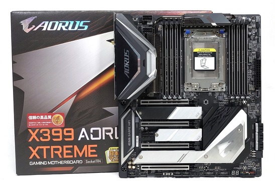 GIGABYTE X399 AORUS XTREME