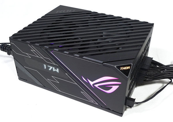 ASUS ROG-THOR-1200P review_05685_DxO