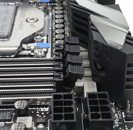 MSI MEG X399 CREATION review_01565_DxO