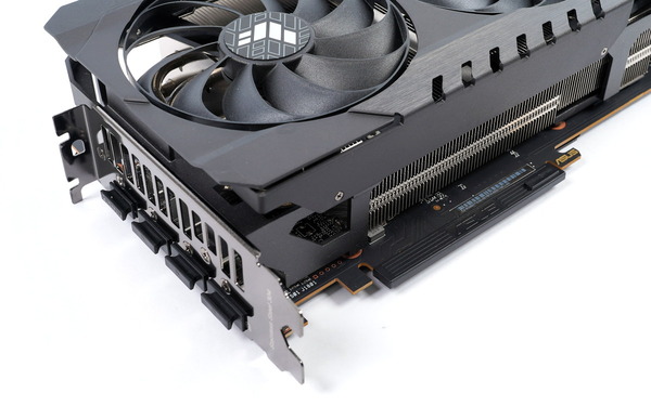 ASUS TUF-RX6800XT-O16G-GAMING review_00580_DxO