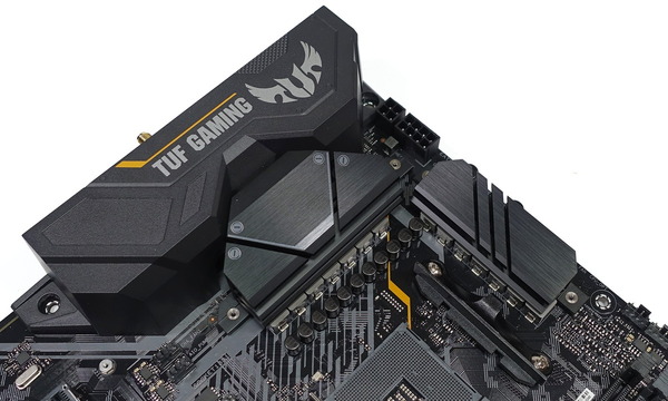 ASUS TUF GAMING X570-PLUS (WI-FI) review_00133_DxO