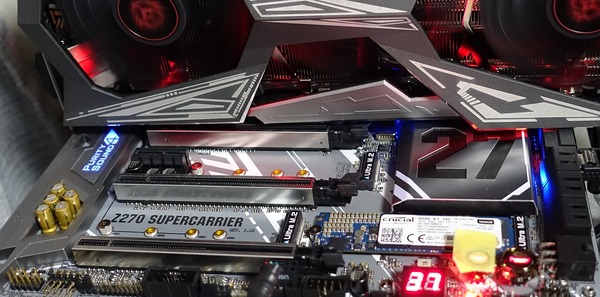 COLORFUL iGame GeForce GTX1070Ti Vulcan X Top review_02595