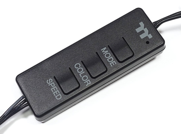 Thermaltake Water 3.0 240 ARGB Sync review_09803_DxO