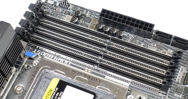 MSI X399 GAMING PRO CARBON AC review_09515