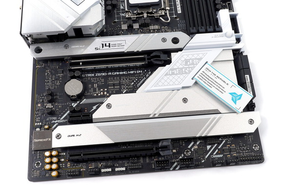 ASUS ROG STRIX Z690-A GAMING WIFI D4 review_01621_DxO