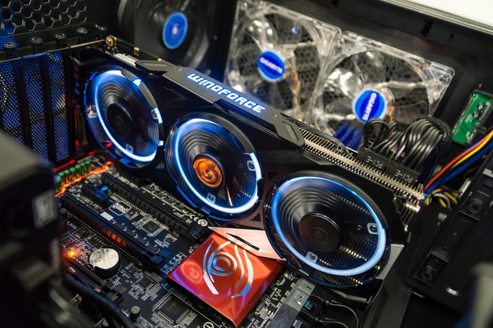 Gigabyte-GeForce-GTX-Xtreme-Gaming-Maxwell_15