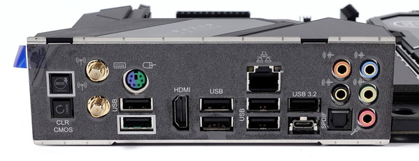 ASRock X570 Taichi Razer Edition review_06839_DxO