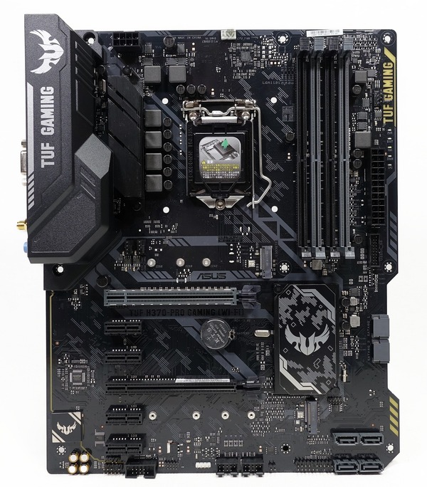 ASUS TUF H370-PRO GAMING (WI-FI) review_06013_DxO