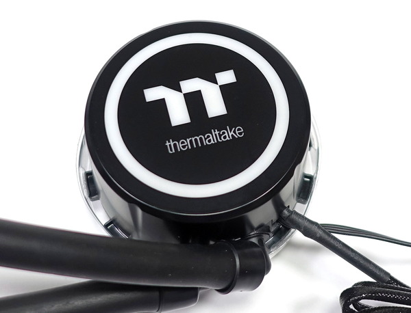 Thermaltake Water 3.0 240 ARGB Sync review_09829_DxO