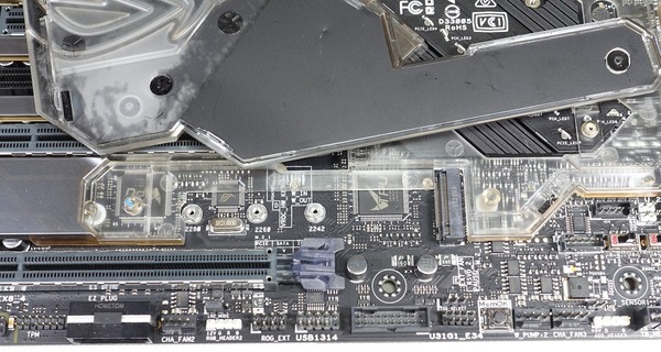 ASUS ROG RAMPAGE VI EXTREME review_02883