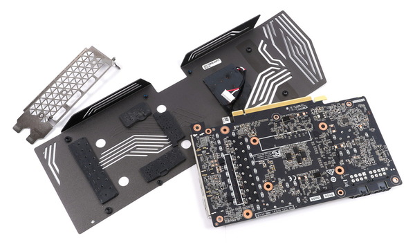 ZOTAC GAMING GeForce RTX 3070 Ti AMP Holo review_04781_DxO