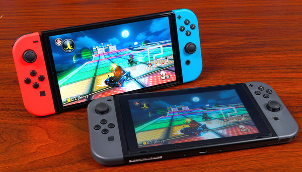 Nintendo Switch 有機EL 比較
