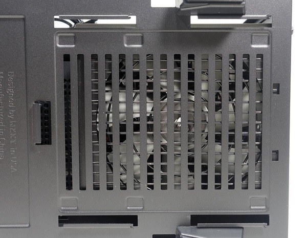 NZXT H500i review_06922_DxO