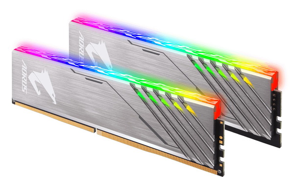 GIGABYTE AORUS RGB Memory (4)