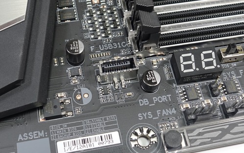 GIGABYTE X470 AORUS GAMING 7 WIFI review_05417