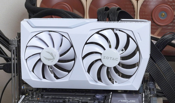 ZOTAC GAMING GeForce RTX 3060 AMP White Edition review_01687_DxO