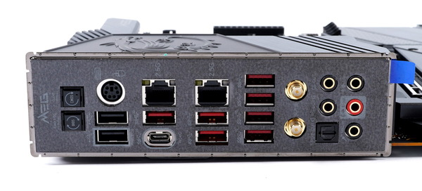 MSI MEG Z690 UNIFY review_00233_DxO