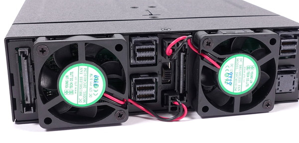 ICY DOCK ToughArmor MB720M2K-B review_04133_DxO