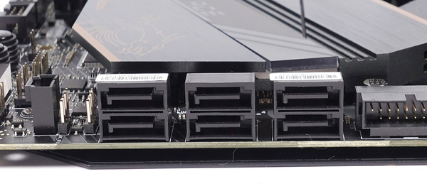 MSI MEG Z490 ACE review_09645_DxO