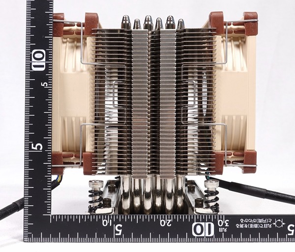 Noctua NH-U9 TR4-SP3 review_09926