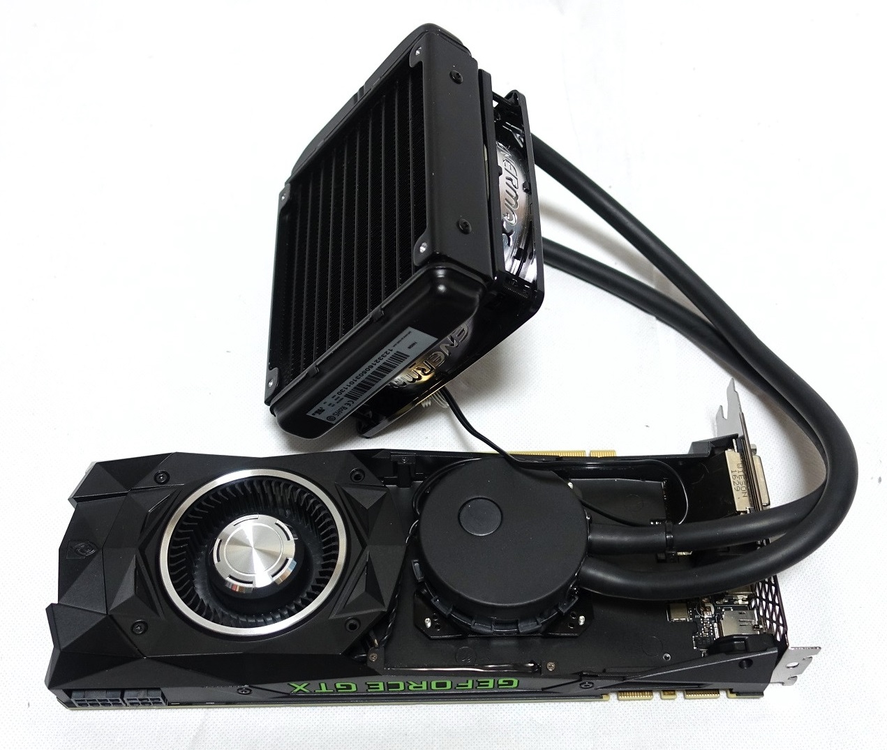 簡易水冷化 NVIDIA TITAN Xp