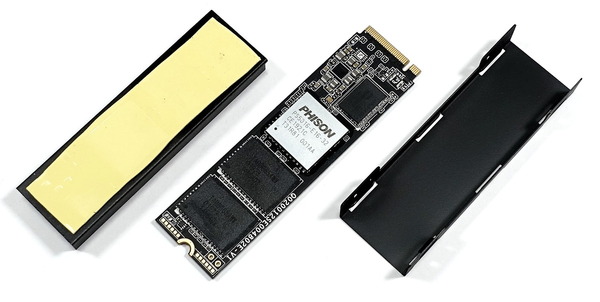 Corsair Force MP600 PCIE4.0 NVMe M.2 SSD 1TB review_00968_DxO