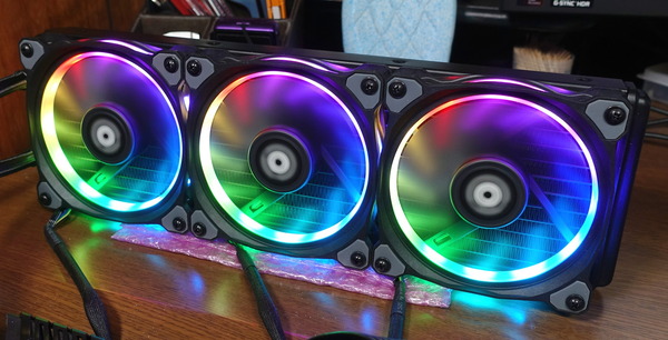 Thermaltake Floe Riing RGB 360 TR4 Edition review_06476_DxO
