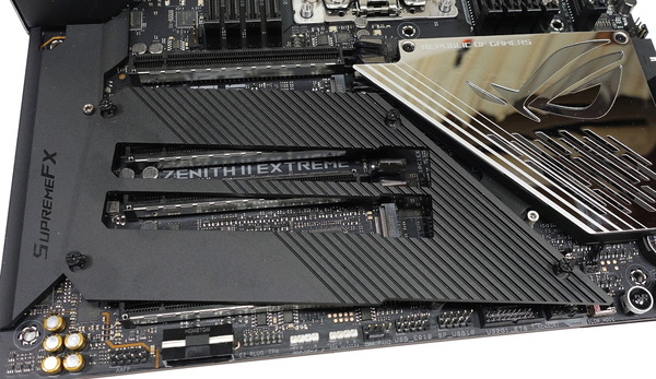 ASUS ROG Zenith II Extreme review_04257_DxO