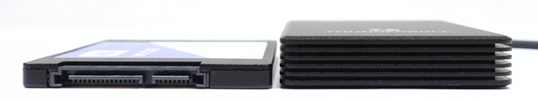 Cable Matters 480GB External Thunderbolt 3 SSD review_04455