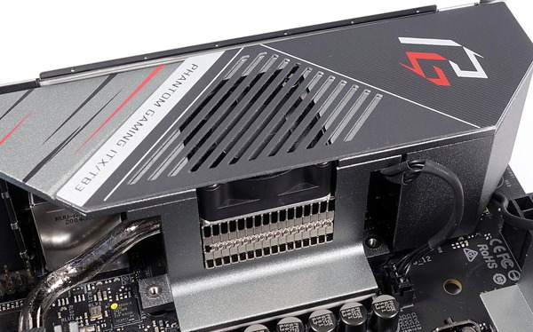 ASRock Z490 Phantom Gaming ITX/TB3 review_00102_DxO