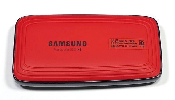 Samsung Portable SSD X5 1TB review_02300_DxO