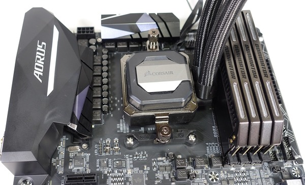 GIGABYTE Aorus GA-AX370-Gaming K7 review_07452