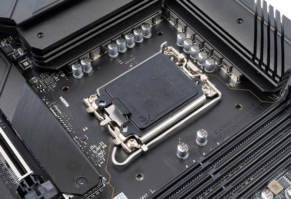 MSI MAG Z690 TOMAHAWK WIFI DDR4 review_01443_DxO