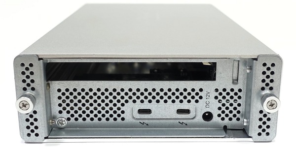 HighPoint RocketStor 6661A-NVMe review_03078_DxO