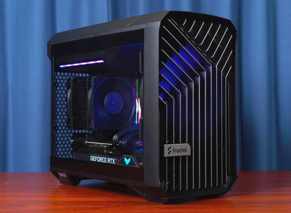 Fractal Design Torrent Nano review_04434_DxO