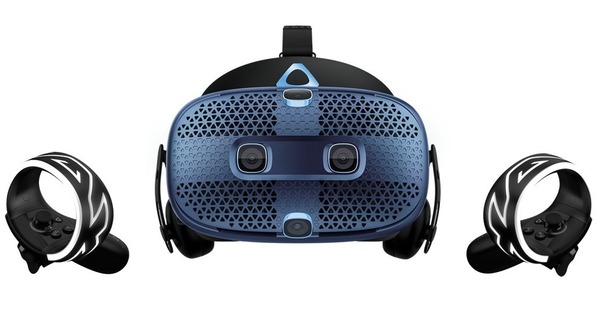 HTC VIVE Cosmos (1)
