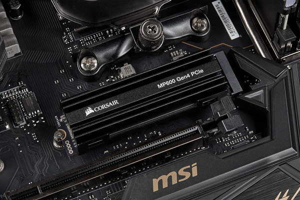 Corsair Force MP600 NVMe PCIe Gen4 M.2 SSD (3)