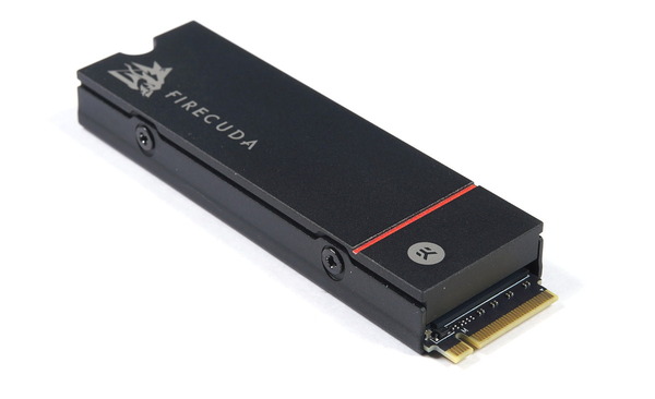 Seagate FireCuda 530 1TB with Heatsink review_09468_DxO